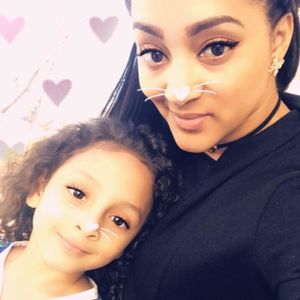 Meet your Posher, Rhina